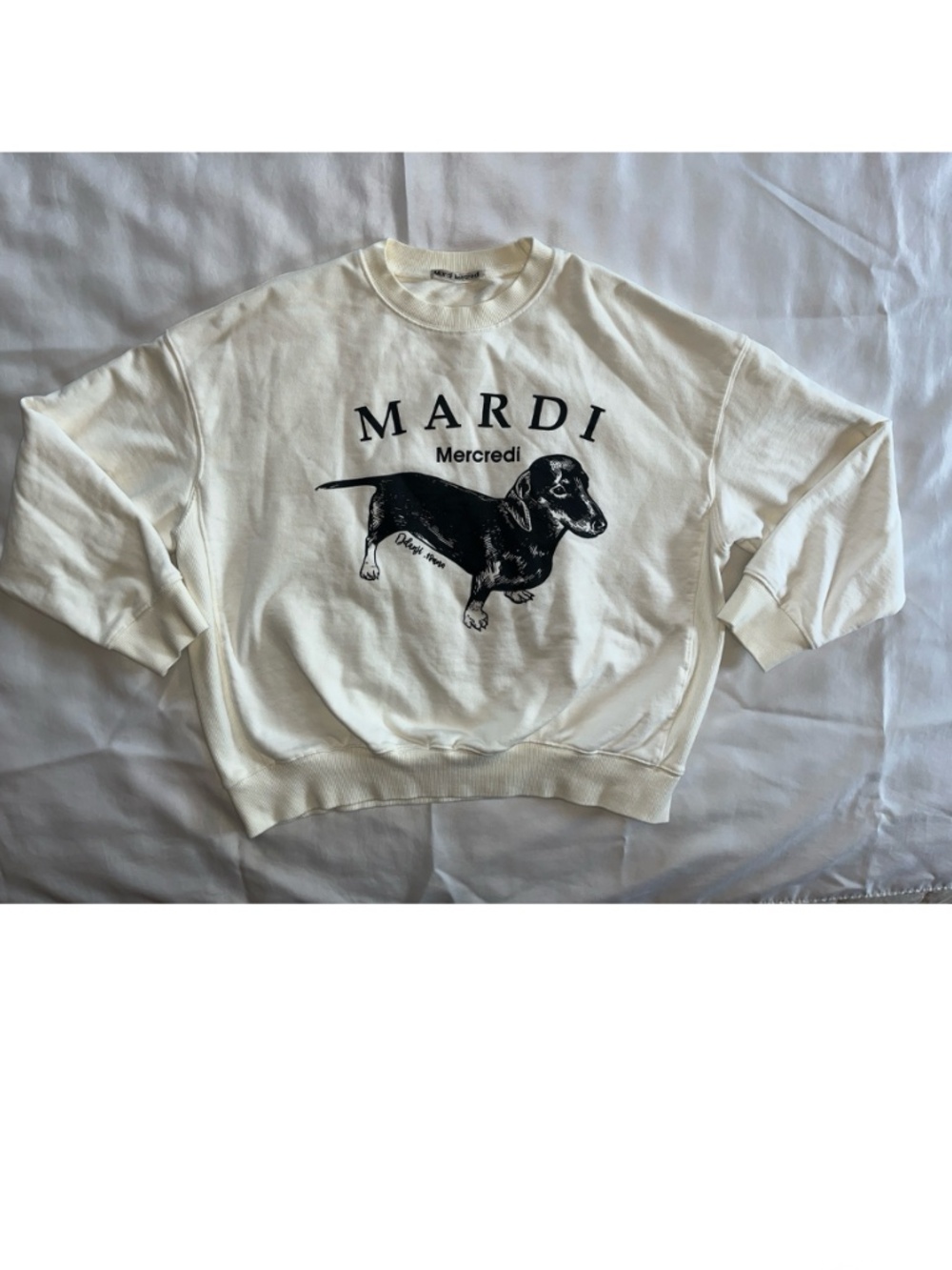 Mardi Mercredi Sweatshirt Ivory Dachshund Graphic Crew Pullover